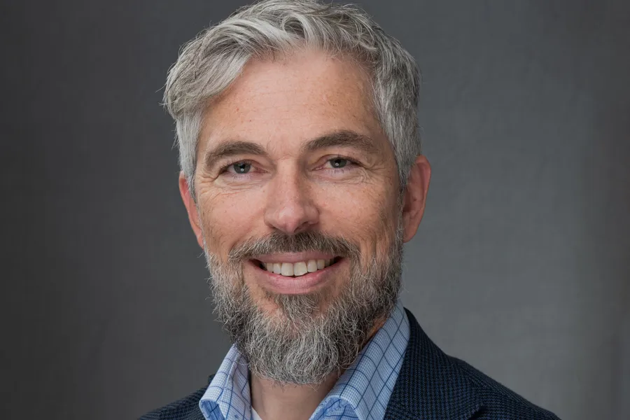 Portrettfoto av Vegard Øksendal Haaland