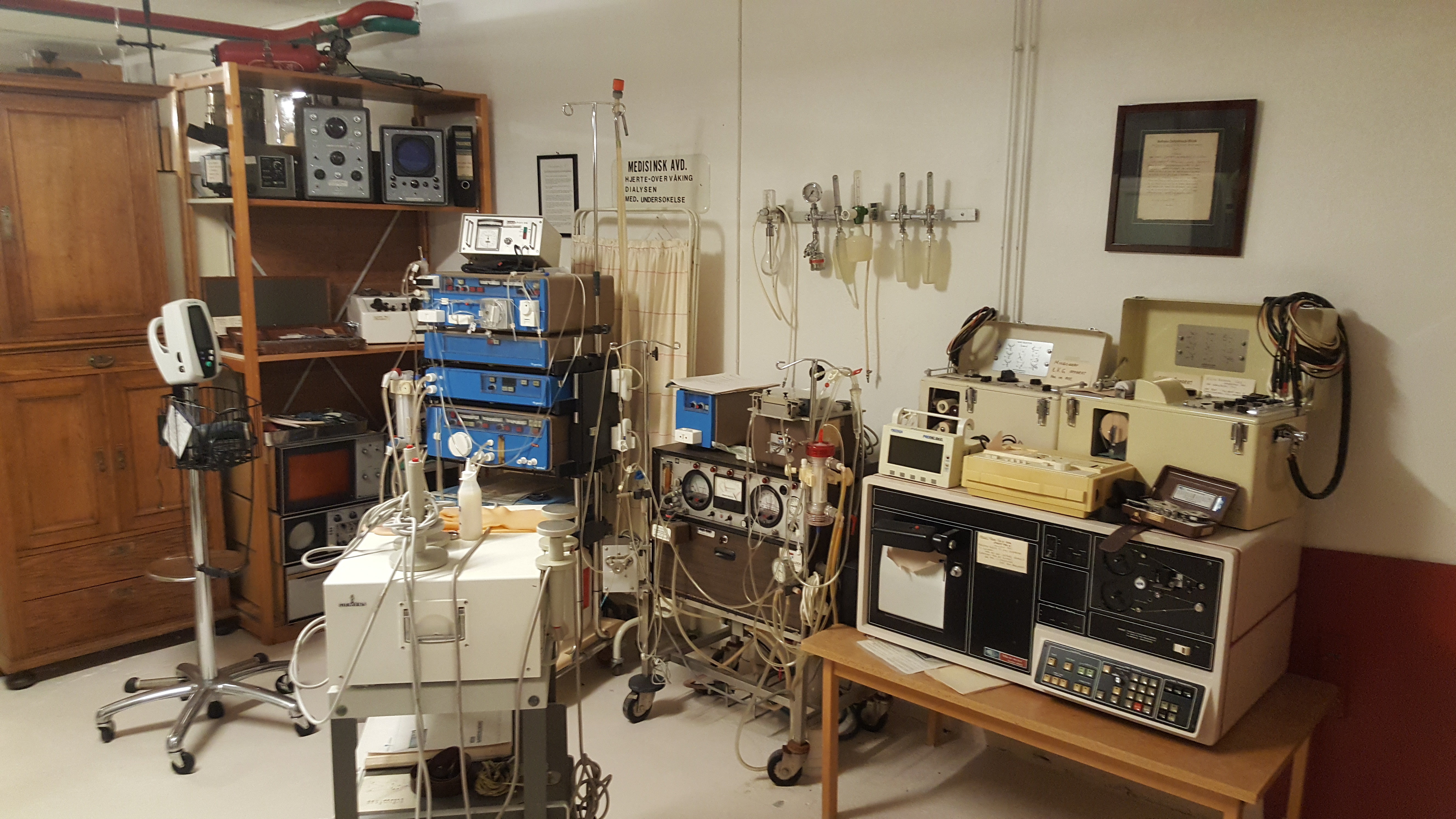 Gamle gjenstander fra sykehusmuseet