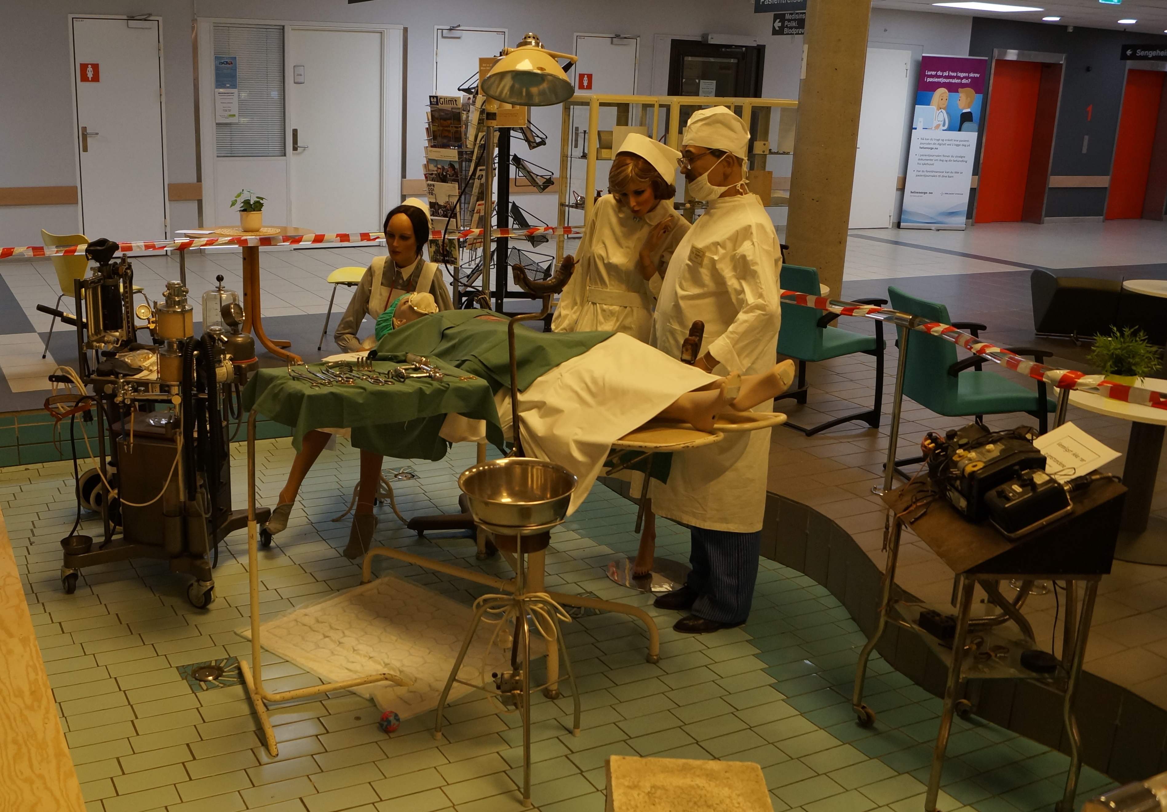 Sykehusmuseet i foajen i Kristiansand